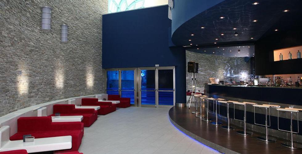 Attico Villaggio Olimpico Colle Sestriere Eksteriør bilde